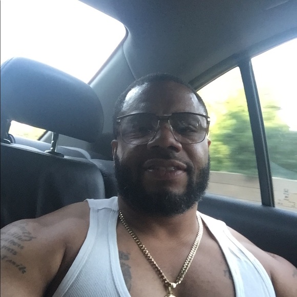 Meet your Posher, Julius - Picture 1 of 1